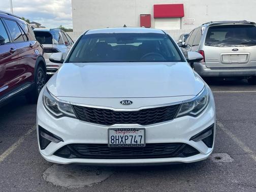 2019 Kia Optima LX