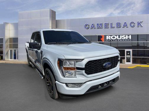 Space White Metallic 2022 Ford F-150 XL
