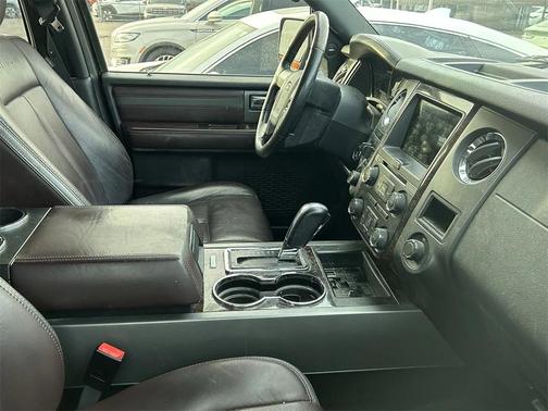 2017 Ford Expedition EL Platinum