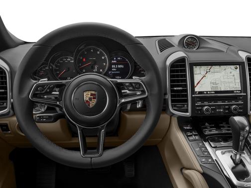 Carmine Red 2016 Porsche Cayenne Cayenne