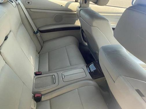 2010 BMW 328 328i