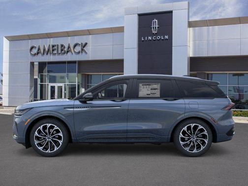 Whisper Blue Metallic Clearcoat 2026 Lincoln Nautilus Reserve