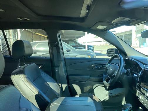2023 Chevrolet Traverse High Country