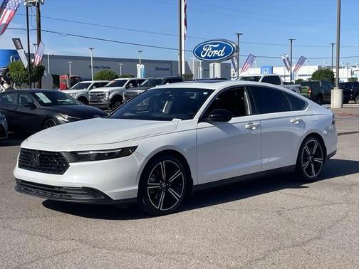 2023 Honda Accord Hybrid Base