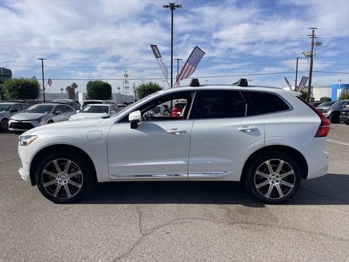 2018 Volvo XC60 Recharge Plug-In Hybrid T8 Inscription