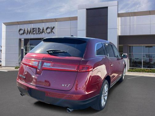 Ruby Red Metallic 2018 Lincoln MKT Premier