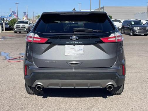 2021 Ford Edge Titanium