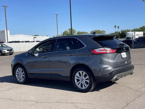 2021 Ford Edge Titanium