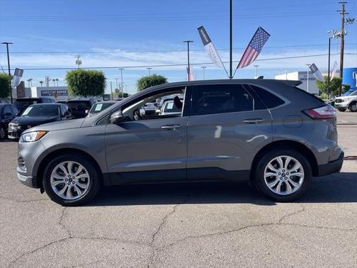 2021 Ford Edge Titanium