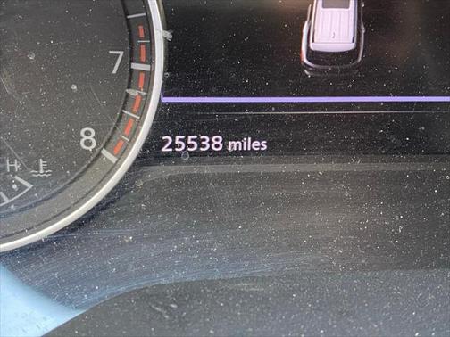 2022 Nissan Pathfinder SL 2WD