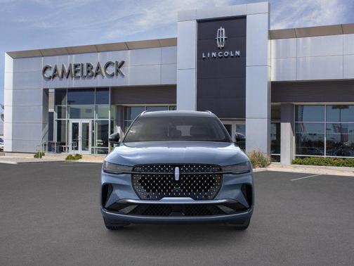 Whisper Blue Metallic Clearcoat 2026 Lincoln Nautilus Reserve