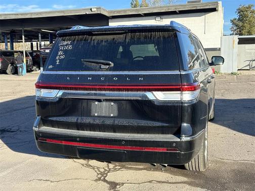 2023 Lincoln Navigator Reserve