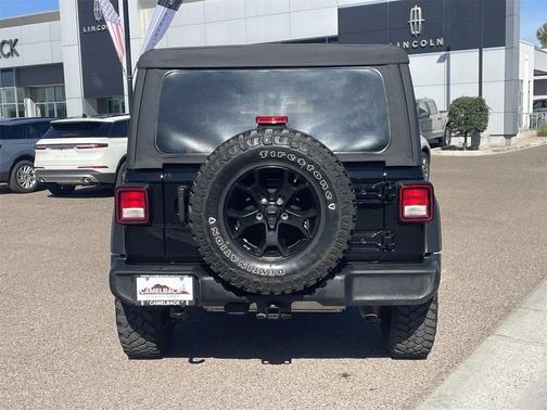 2023 Jeep Wrangler Willys