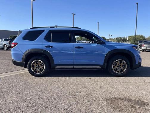 2024 Honda Pilot TrailSport