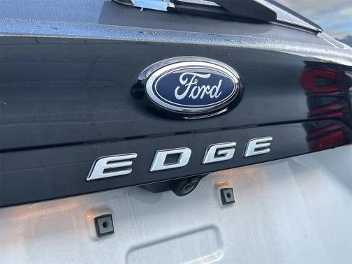 2021 Ford Edge ST Line