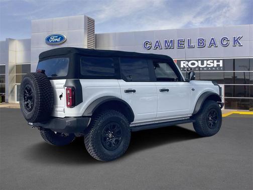 Oxford White 2022 Ford Bronco Wildtrak