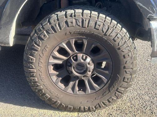 Antimatter Blue Metallic 2022 Ford F-250 Lariat