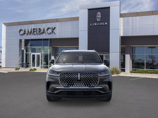 Infinite Black Metallic Clearcoat 2026 Lincoln Aviator Reserve