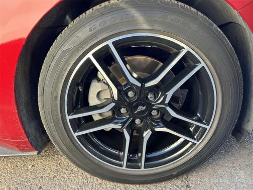 2022 Ford Mustang EcoBoost Premium