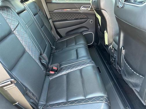 2020 Jeep Grand Cherokee Summit