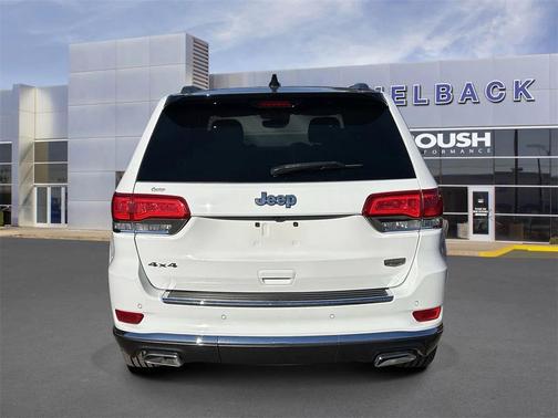 2020 Jeep Grand Cherokee Summit