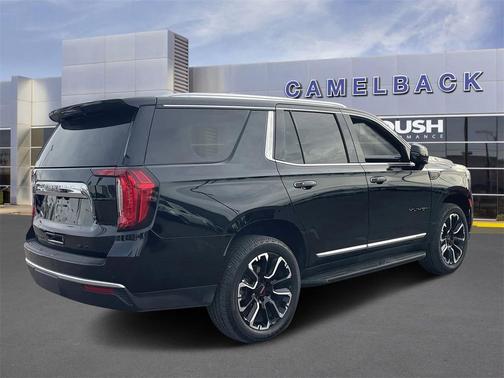 2022 GMC Yukon SLT