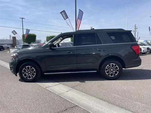 2022 Ford Expedition XLT