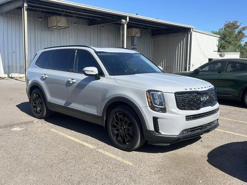 Wolf Gray 2022 Kia Telluride SX