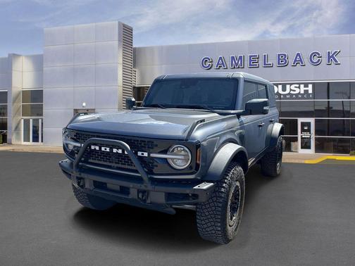 Carbonized Gray Metallic 2023 Ford Bronco Wildtrak