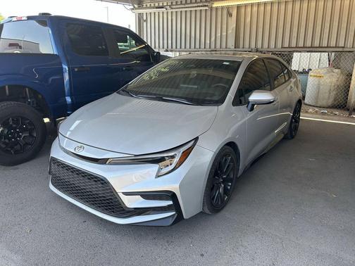 Classic Silver Metallic 2024 Toyota Corolla XSE