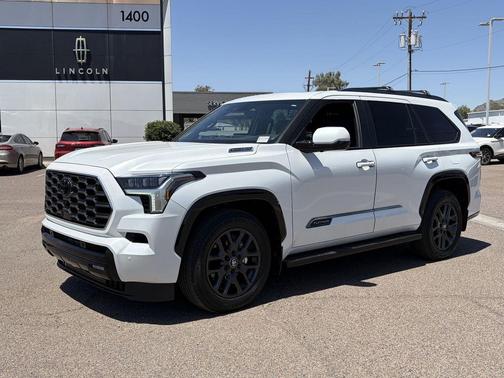 Wind Chill Pearl 2026 Toyota Sequoia Platinum
