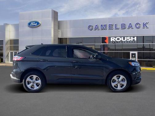 2021 Ford Edge SE