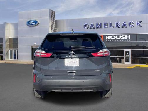2021 Ford Edge SE