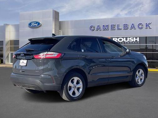 2021 Ford Edge SE