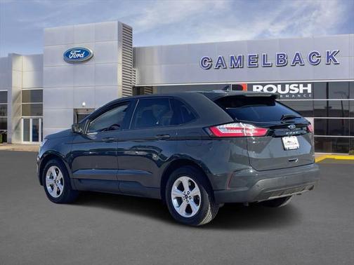 2021 Ford Edge SE