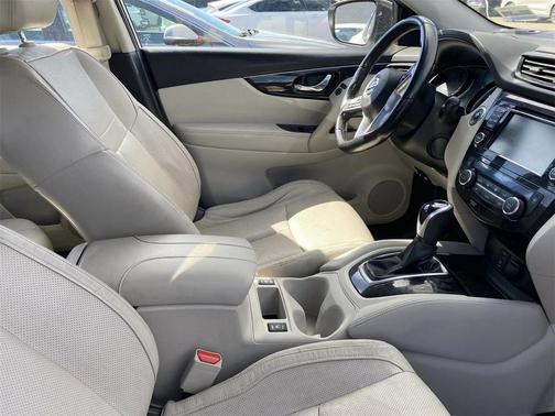 2018 Nissan Rogue Sport SL