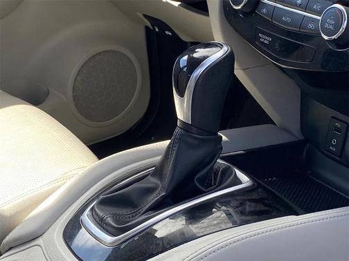 2018 Nissan Rogue Sport SL