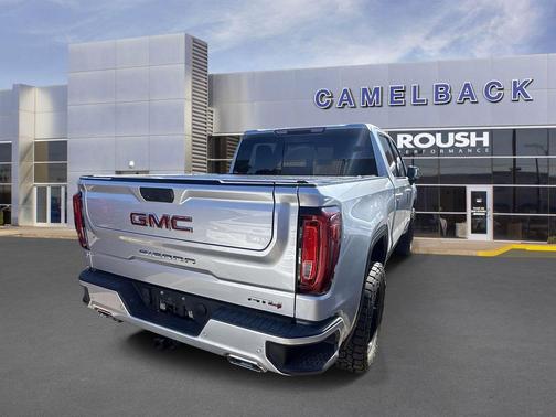 Quicksilver 2022 GMC Sierra 1500 AT4