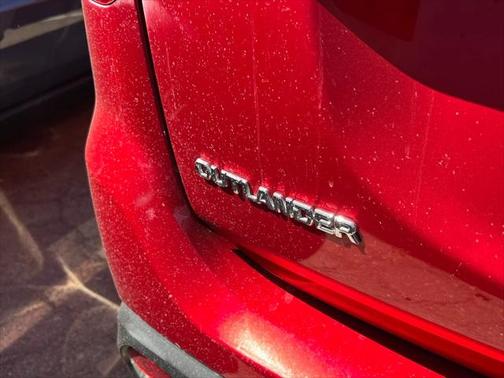 2020 Mitsubishi Outlander SEL
