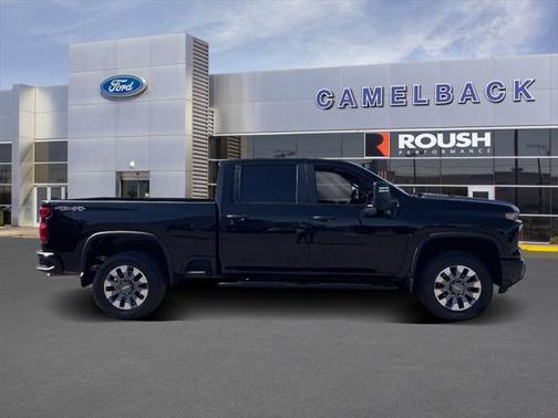 2024 Chevrolet Silverado 2500 Custom