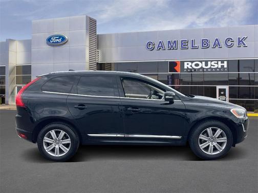 2016 Volvo XC60 T6 Drive-E Platinum