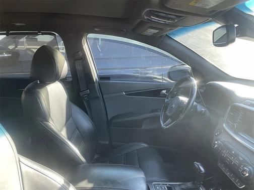 2018 Kia Sorento SX
