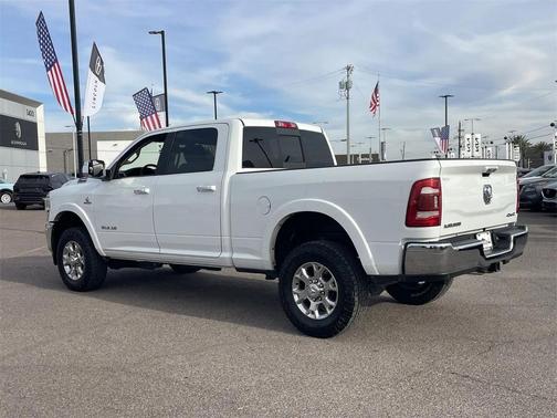 2021 RAM 2500 Laramie Crew Cab 4x4 6'4' Box