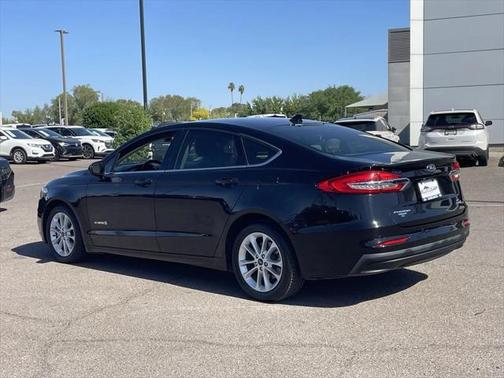 2019 Ford Fusion Hybrid SE