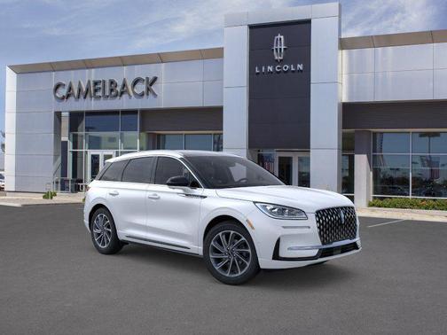Pristine White Metallic Tri-Coat 2024 Lincoln Corsair Grand Touring