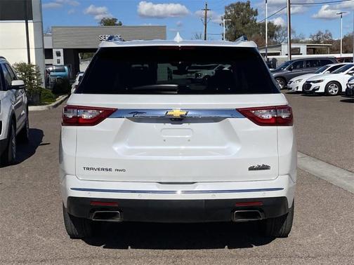 Photo 5 of 32 of 2020 Chevrolet Traverse High Country