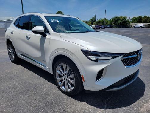 White Frost Tricoat 2023 Buick Envision Avenir AWD