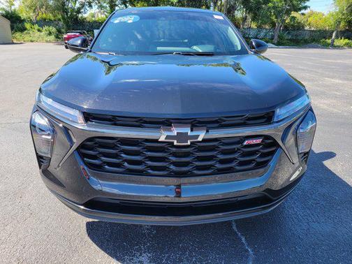 Mosaic Black Metallic 2024 Chevrolet Trax FWD 1RS