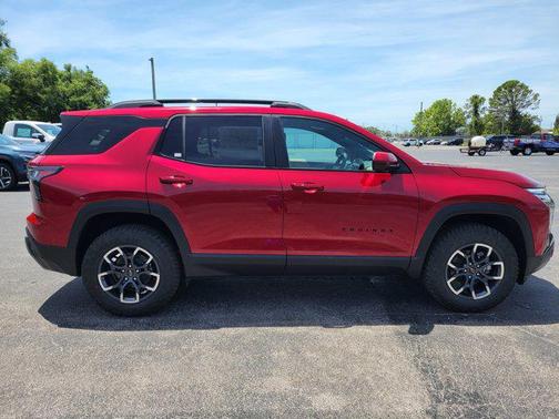 Radiant Red Tintcoat 2026 Chevrolet Equinox FWD ACTIV
