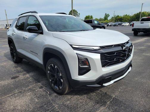 Polar White Tricoat 2026 Chevrolet Equinox FWD RS